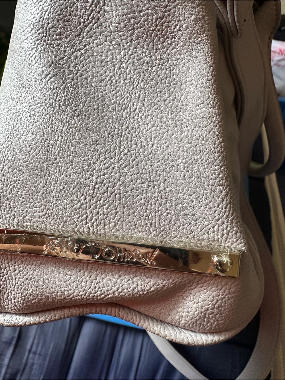 ❤️Betsey Johnson Quilted Heart-Accent Taupe Satchel - Picture 2 of 4
